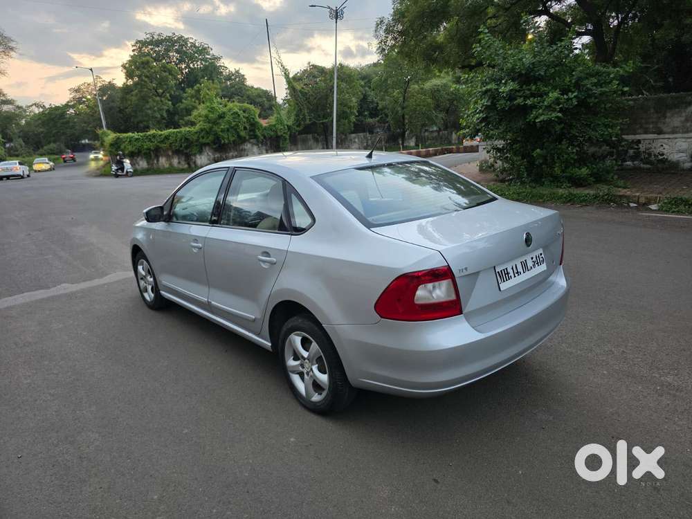 Skoda Rapid 1.5 Tdi Cr Elegance Plus, 2012, Diesel