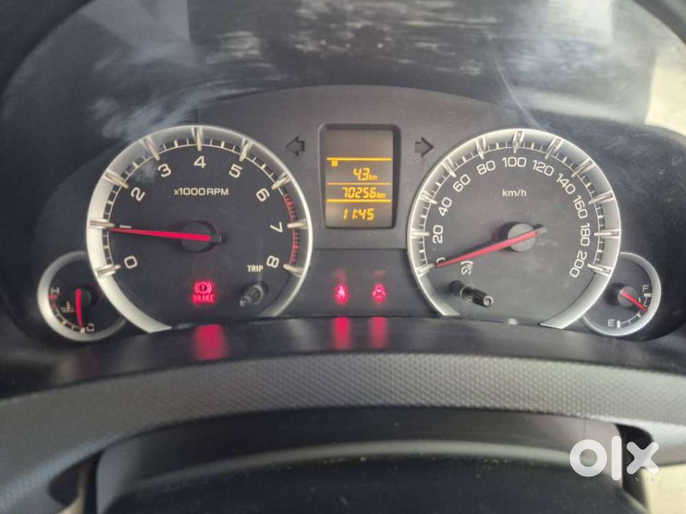 Maruti Suzuki Swift Dzire 1.2 Vxi Bsiv, 2015, Cng & Hybrids