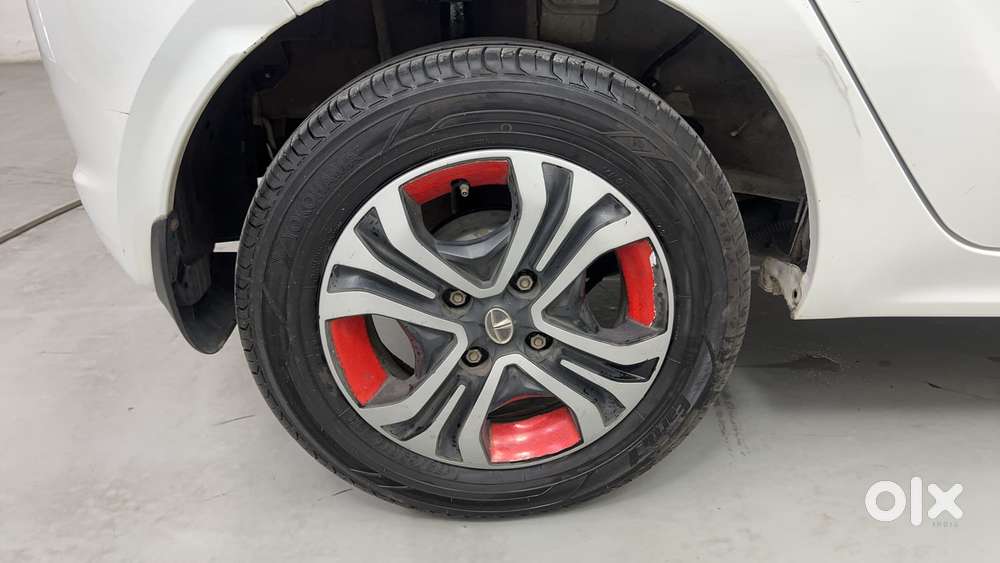 Tata Tiago Xza, 2019, Petrol