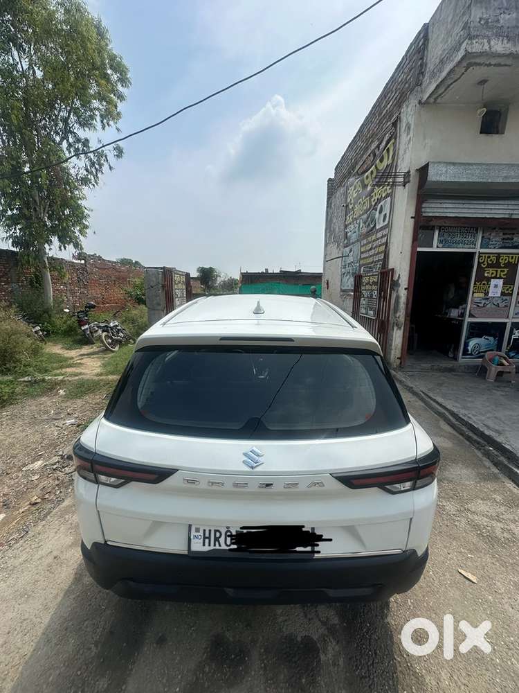 Maruti Suzuki Brezza Petrol Well Maintained