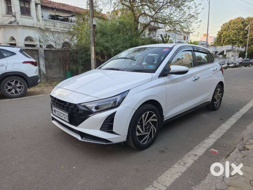 Hyundai New I20 1.2 Asta (o) Mt, 2024, Petrol