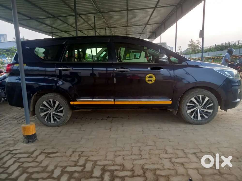 Toyota Innova Crysta 2021