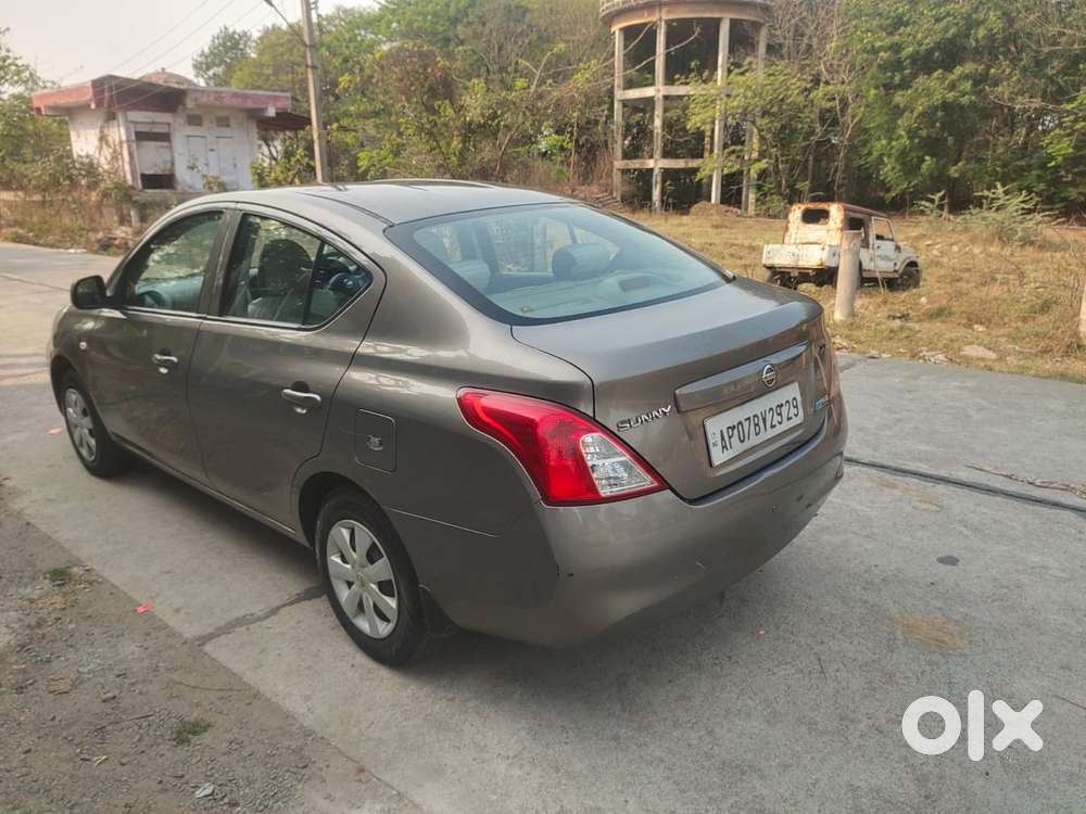 Nissan Sunny 2014-2016 Diesel Xl, 2013, Diesel