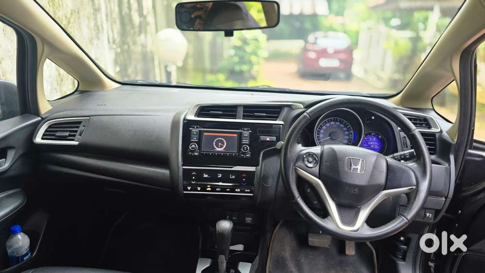 Honda Jazz V Automatic, 2018, Petrol