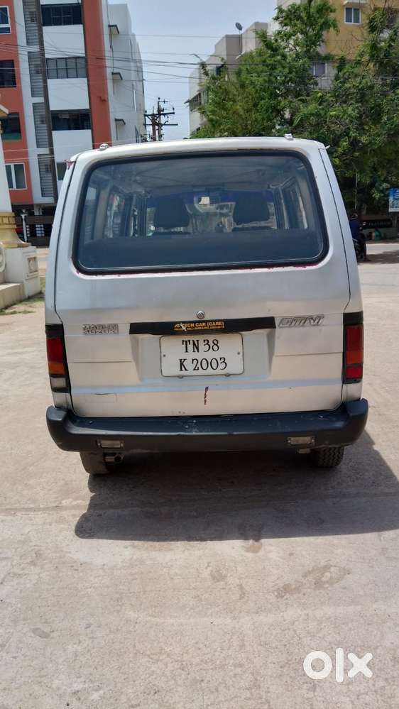 Maruti Suzuki Omni 8 Seater Bsii, 2000, Petrol