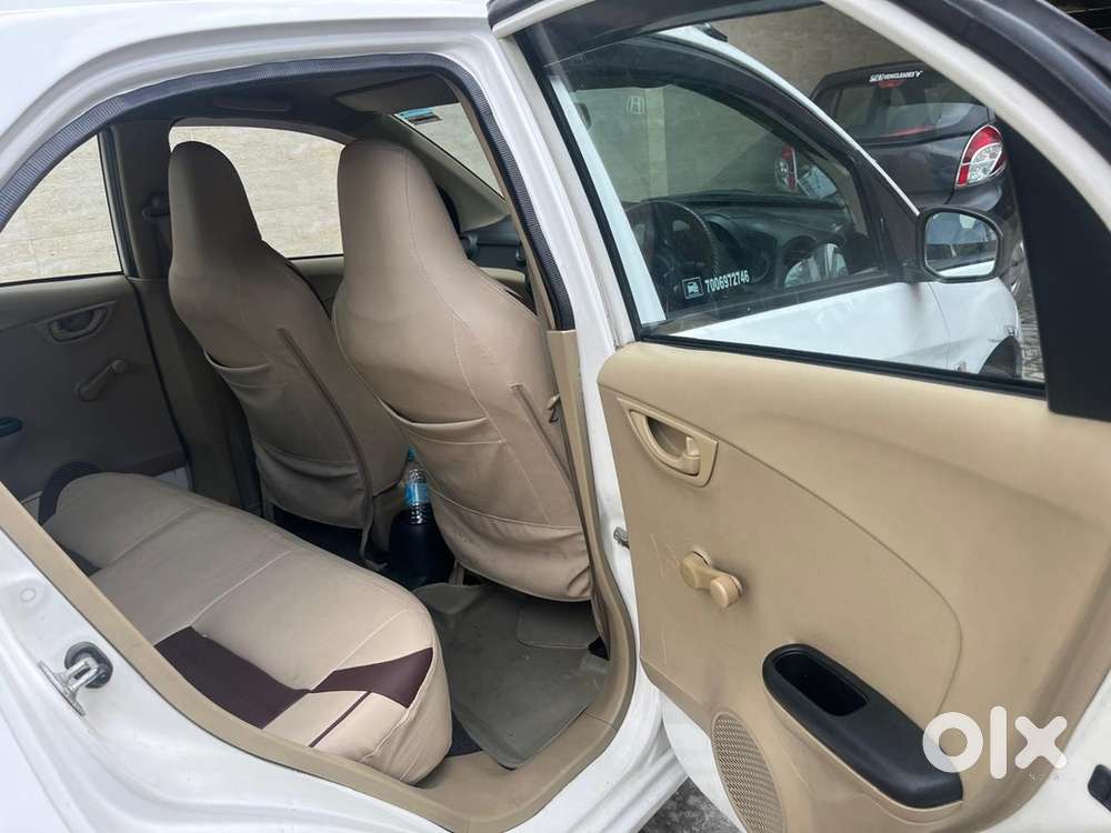 Honda Brio 2016 Petrol Well Maintained