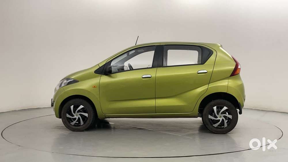 Datsun Redigo T Option, 2016, Petrol