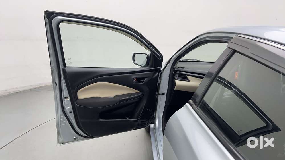 Toyota Glanza 1.2 S Amt, 2023, Petrol