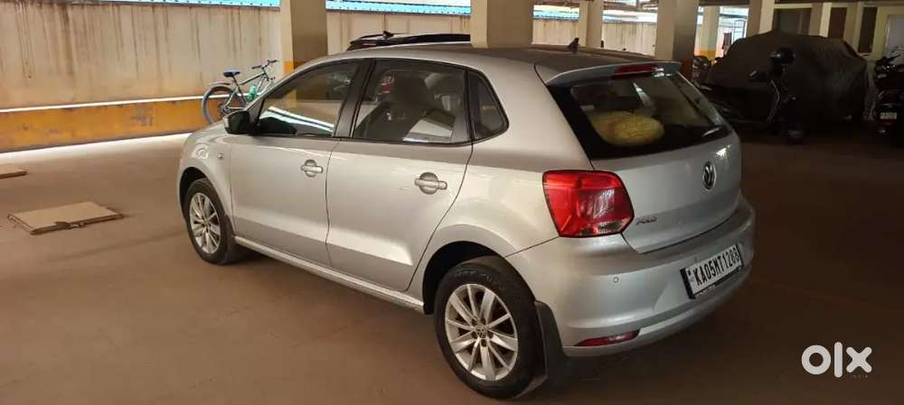 Volkswagen Polo Highline 2016 Petrol Car