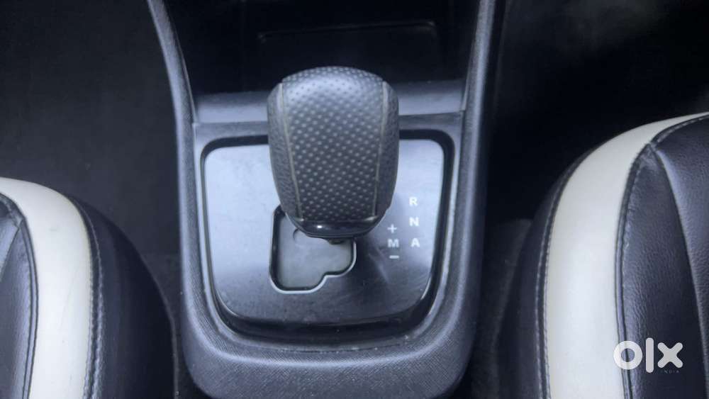 Tata Punch Creative Amt, 2022, Petrol