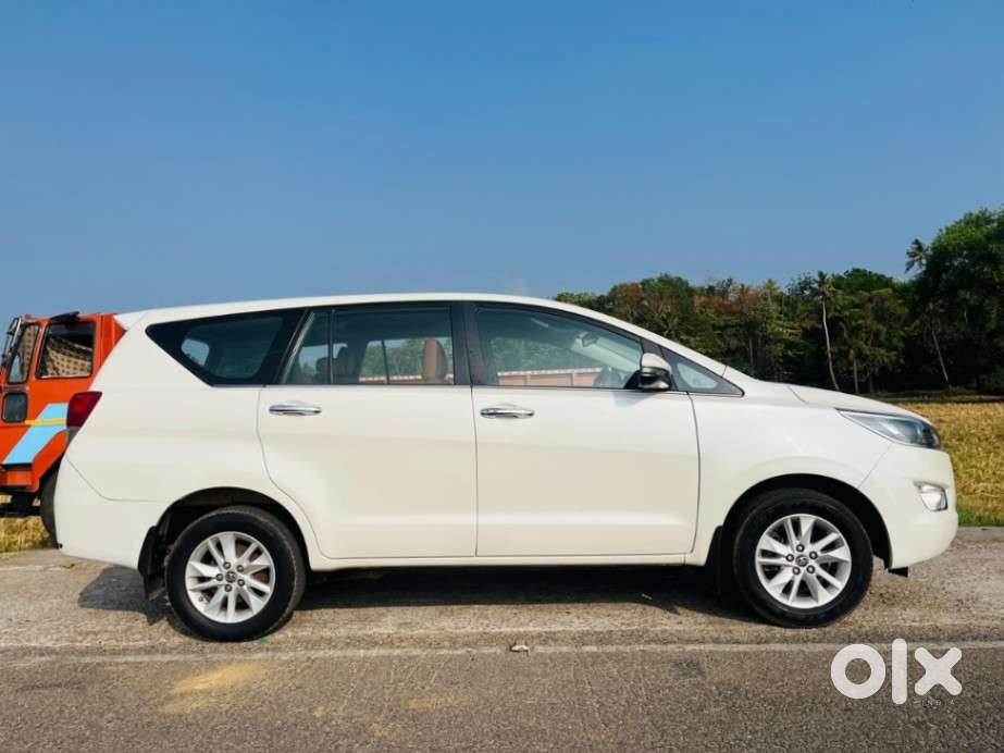 Toyota Innova Crysta 2.4 Vx Mt 8s, 2018, Diesel