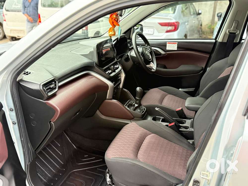 Maruti Suzuki Grand Vitara 1.5 Delta Cng, 2025, Petrol