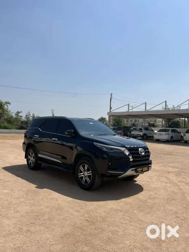 Toyota Fortuner 2020 4x4 Top Model 3000km Driven Petrol Type