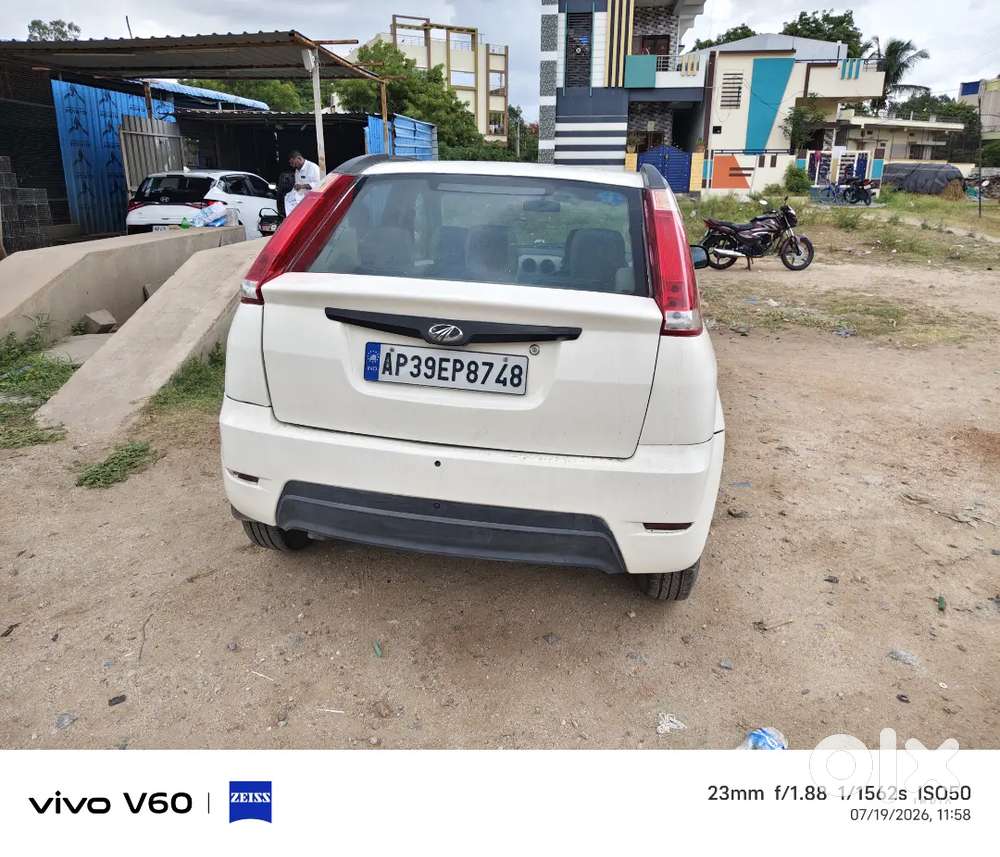 Mahindra Vibe 2015 Diesel With 130000 Km