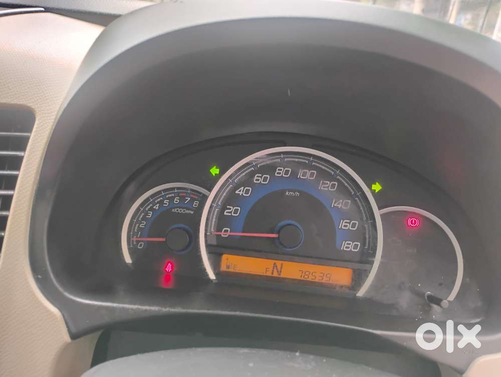 Maruti Suzuki Wagon R Stingray 1.0 Vxi Plus Amt, 2017, Petrol