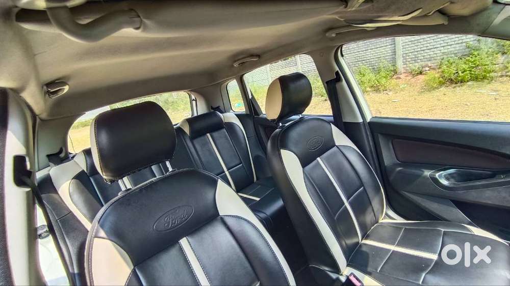 Ford Figo Lxi Duratec 2012