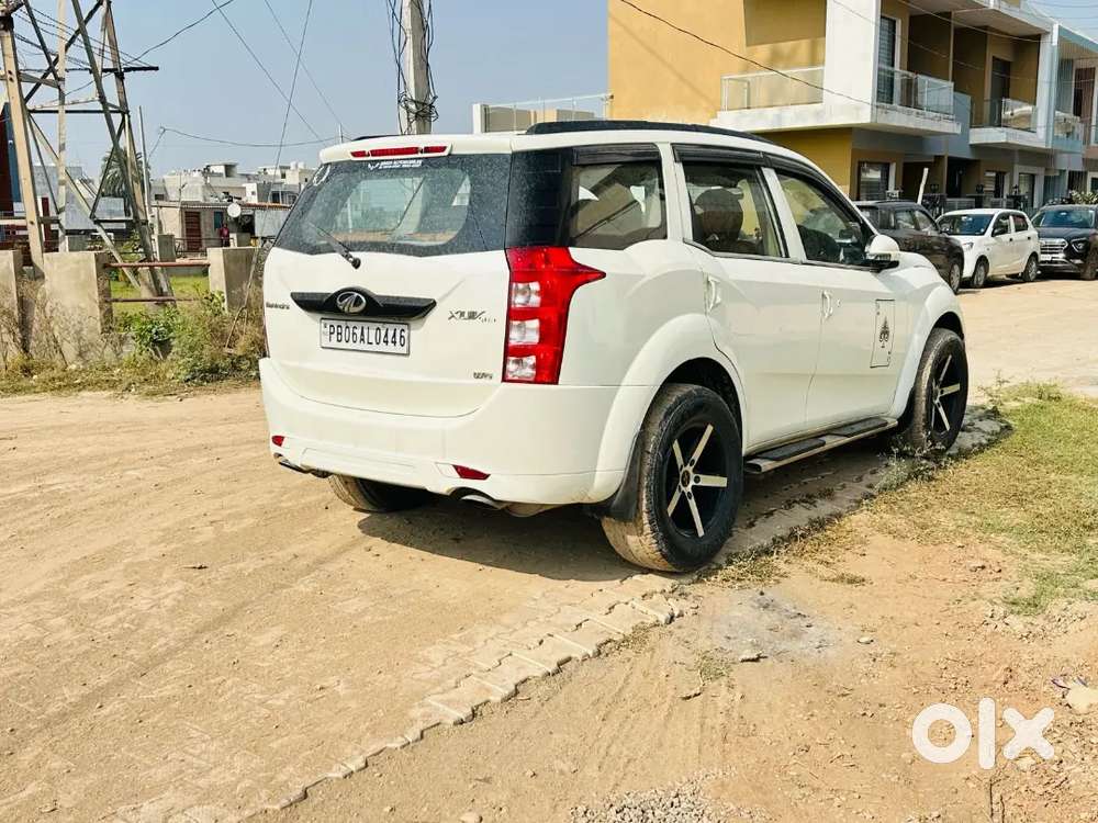 Mahindra Xuv500 2.2 W7 2017