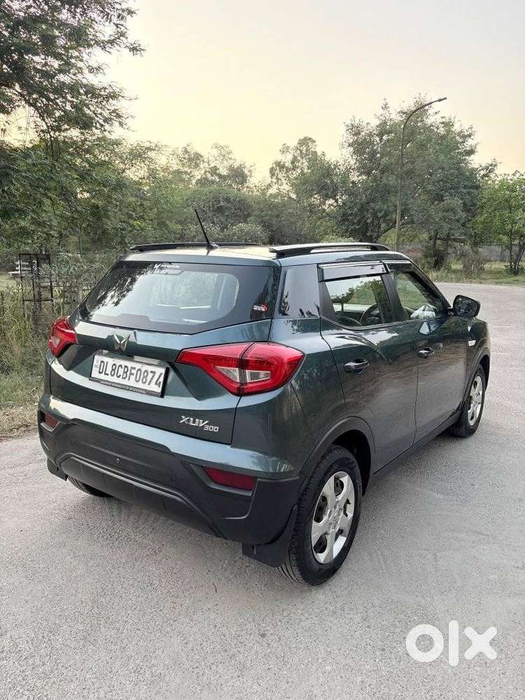 Mahindra Xuv300 W6, 2023, Petrol