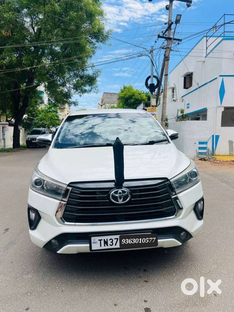 Toyota Innova Crysta 2.8z Automatic, 2018, Diesel