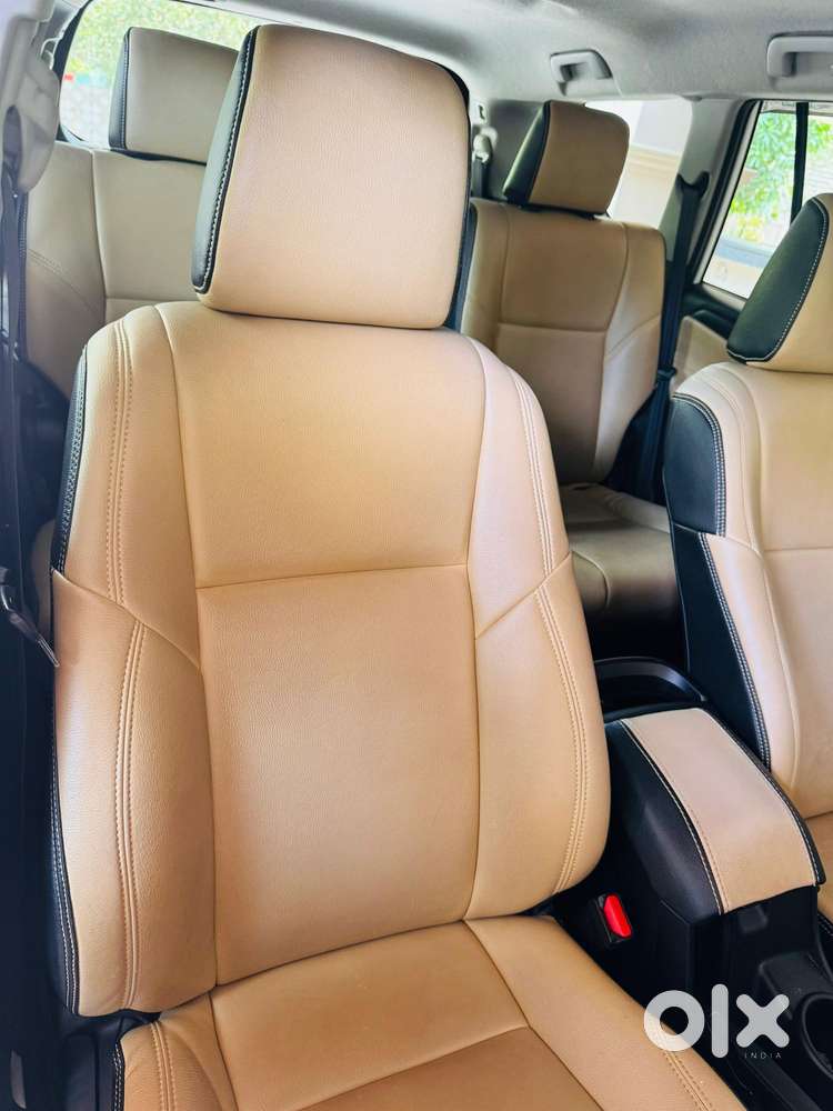 Toyota Innova Crysta [2020-ongoing] 2.4 Gx At 7 Str, 2021, Diesel