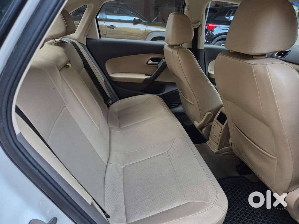 Volkswagen Vento 1.2 Tsi Highline Plus At, 2017, Petrol