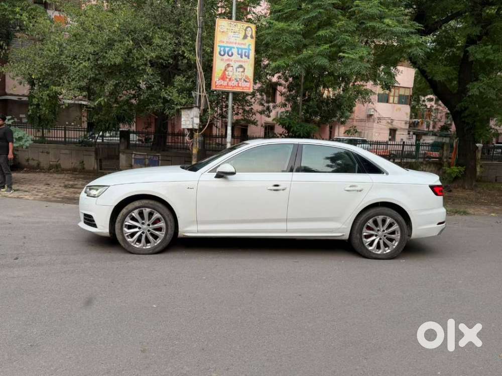 Audi A4 35 Tfsi Premium + Sunroof, 2020, Petrol