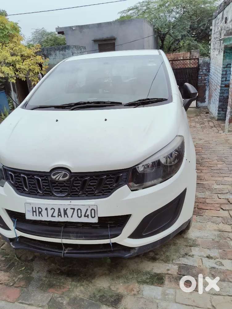 Mahindra Marazzo 1.5 2019