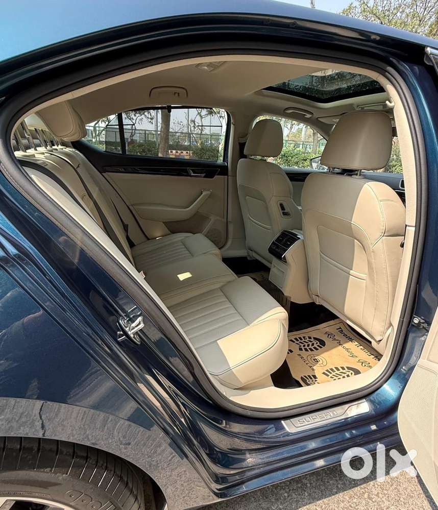 Skoda Superb 2.0 L&k Tsi At, 2022, Petrol