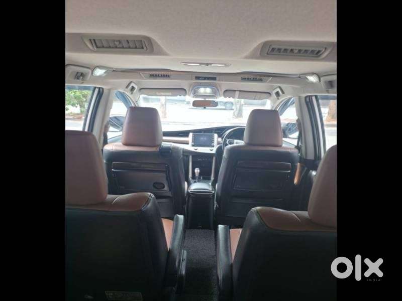 Toyota Innova Crysta [2020-ongoing] 2.4 Gx At 7 Str, 2022, Diesel