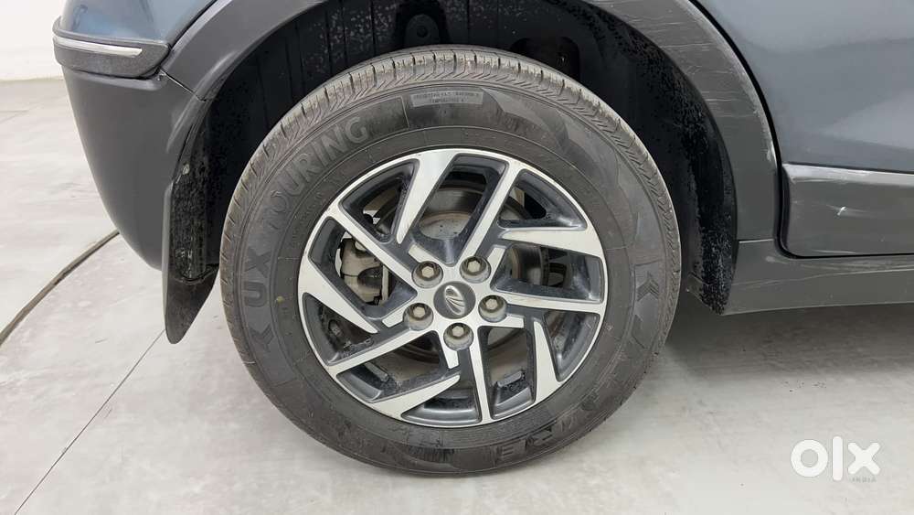 Mahindra Xuv300 W8 Option, 2022, Petrol