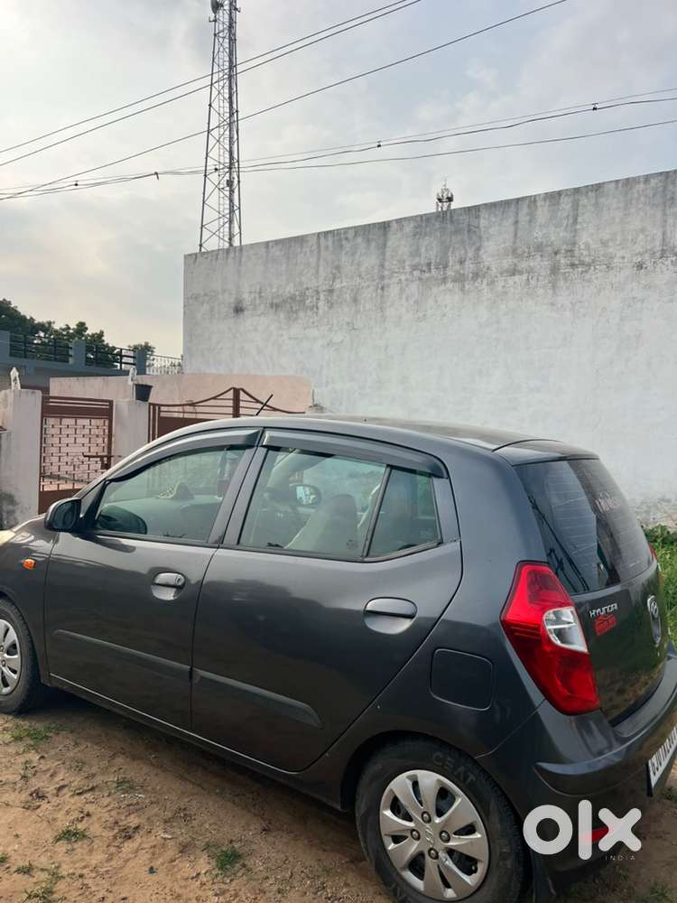 Hyundai I10 2011 Cng & Hybrids Well Maintained