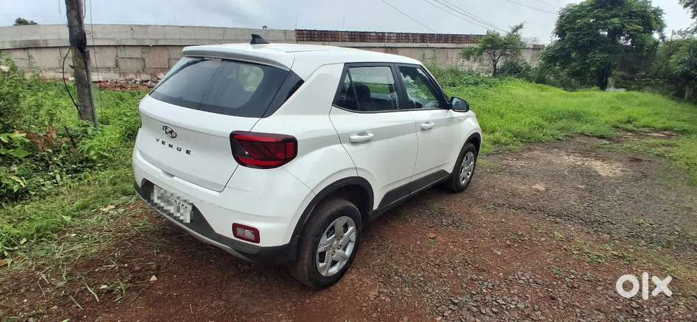 Hyundai Venue 2021 Petrol Manual