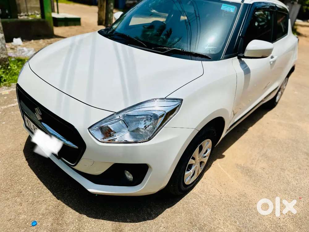 Mar
Uti Suzuki New-gen Swift 2023 Petrol 45000 Km Driven