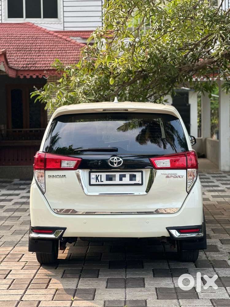 Toyota Innova Crysta 2.8 Touring Sport Diesel At, 2017, Diesel