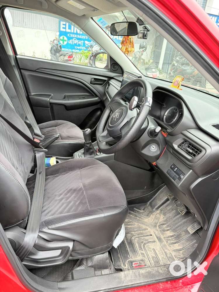 Maruti Suzuki Brezza Petrol Manual 2025