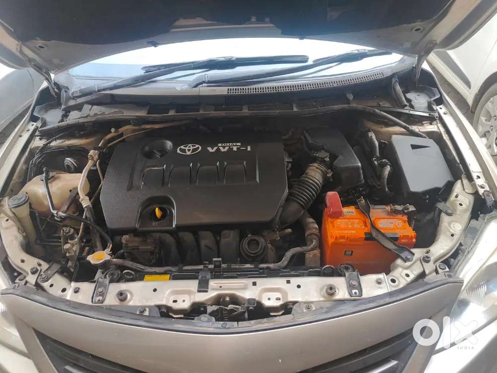 Toyota Corolla Altis 2013