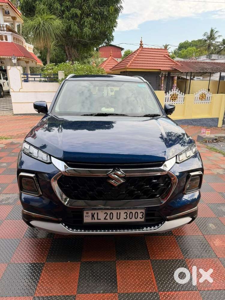 Maruti Suzuki Grand Vitara 2025 Petrol 4988 Km Driven