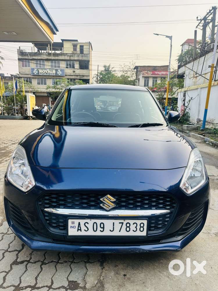 Maruti Suzuki Swift Vxi Optional, 2023, Petrol