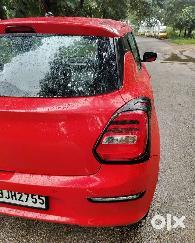 Maruti Suzuki Swift Vxi 2021