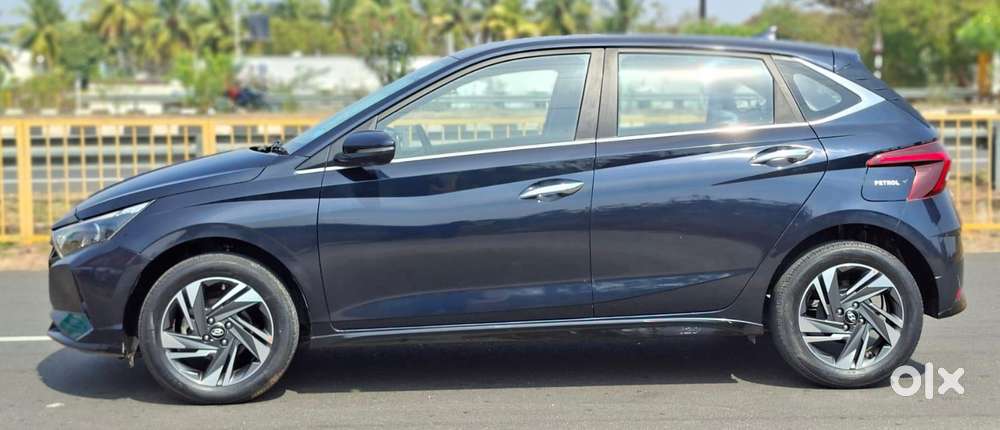 Hyundai I20 Asta (o) 1.2 Ivt, 2021, Petrol
