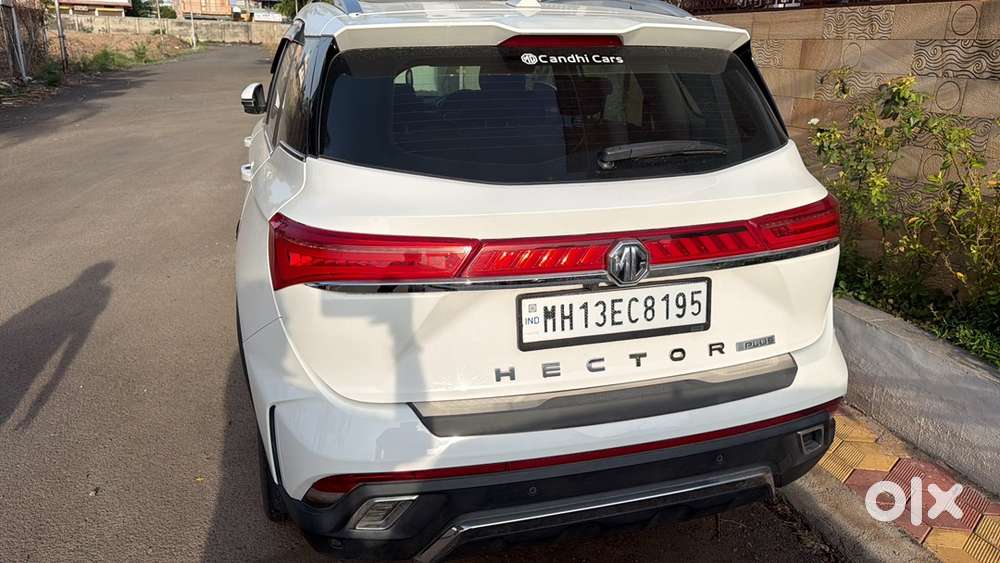 Mg Hector Plus 2023 Km Driven