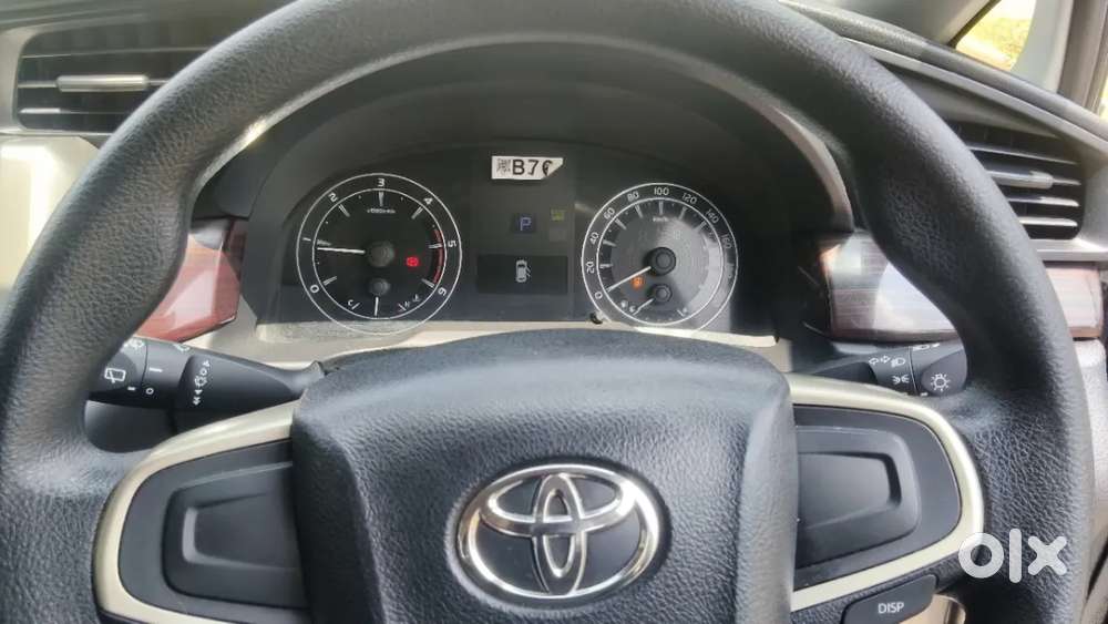 Toyota Innova Crysta 2.8 Gx At 7 Str, 2017, Diesel
