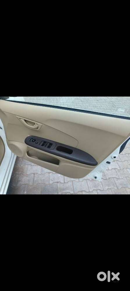 Honda Amaze 1.2 Smt I Vtec, 2013, Petrol