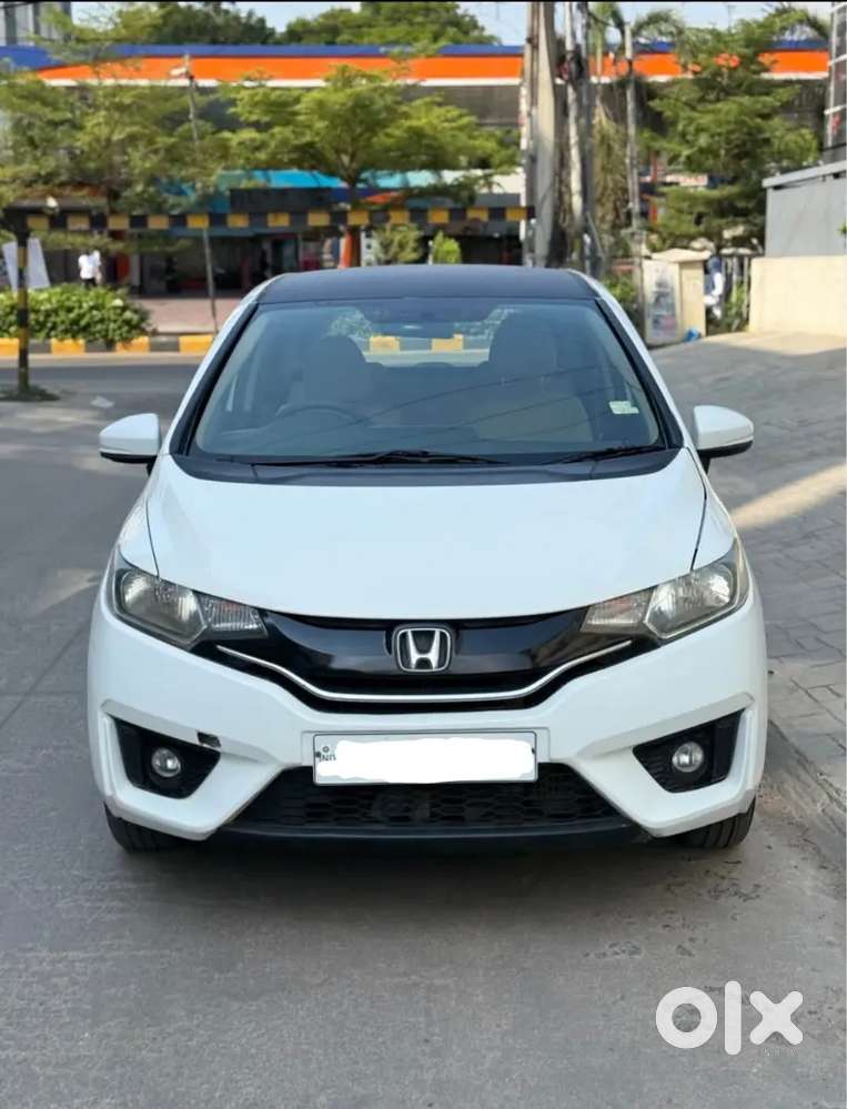 Honda Jazz 2015 Diesel 72000 Km Driven