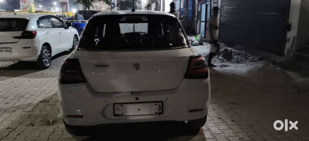 Maruti Suzuki New-gen Swift Lxi, 2025, Petrol