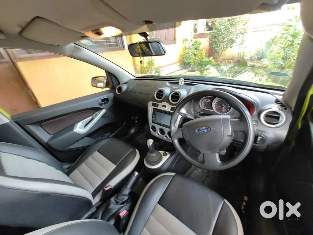 Ford Figo 2012 Petrol Manual