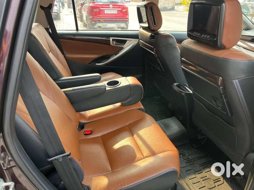 Toyota Innova Crysta 2.8 Z, 2018, Diesel