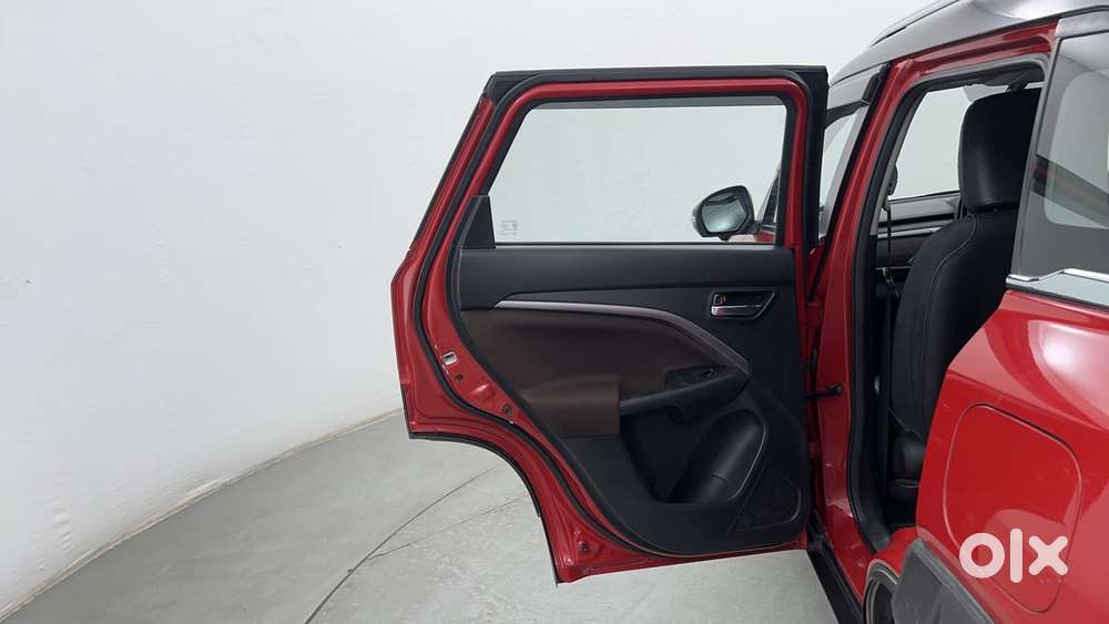 Maruti Suzuki Vitara Brezza 1.5 Zxi Plus Dual Tone, 2022, Petrol