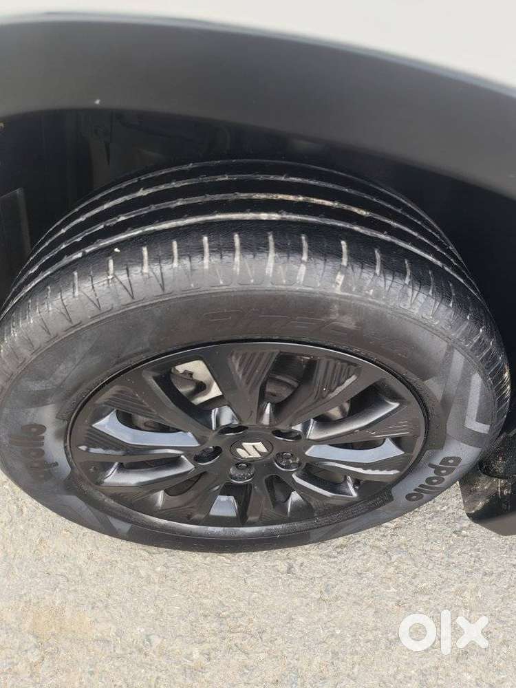 Maruti Suzuki Brezza 1.5 Zxi Plus At Smart Hybrid, 2021, Petrol