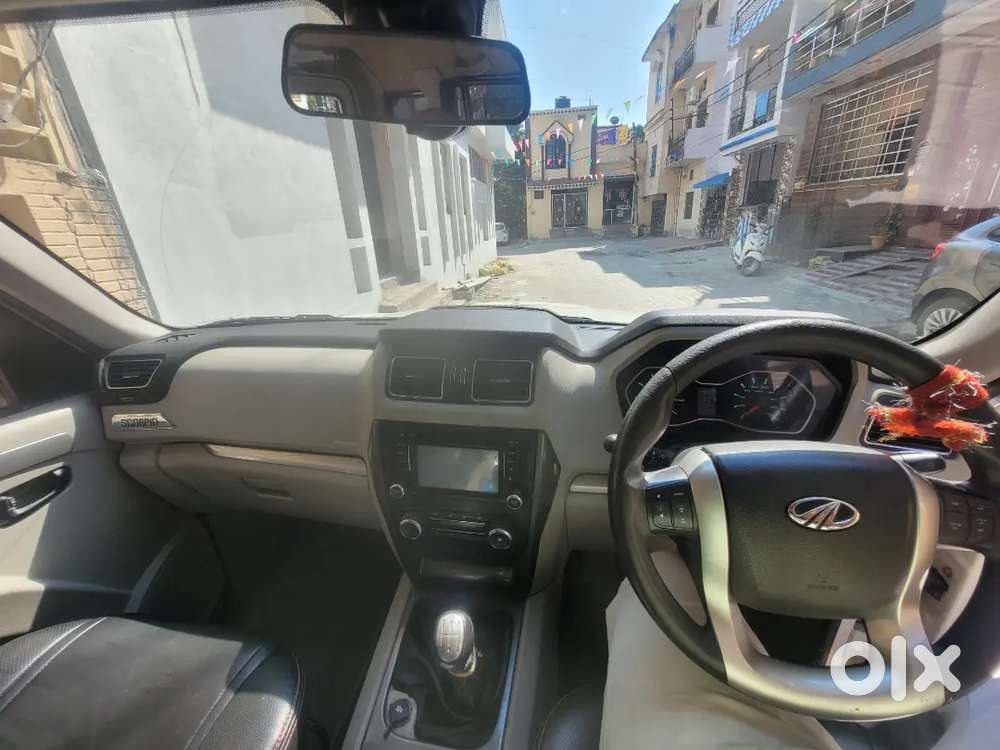 Mahindra Scorpio S10 2.2 Hawk 2wd Mt